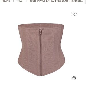 SHAPEWAIST
HIGH IMPACT LATEX-FREE WAIST TRAINER SHORT
SANDSTONE Xsmall